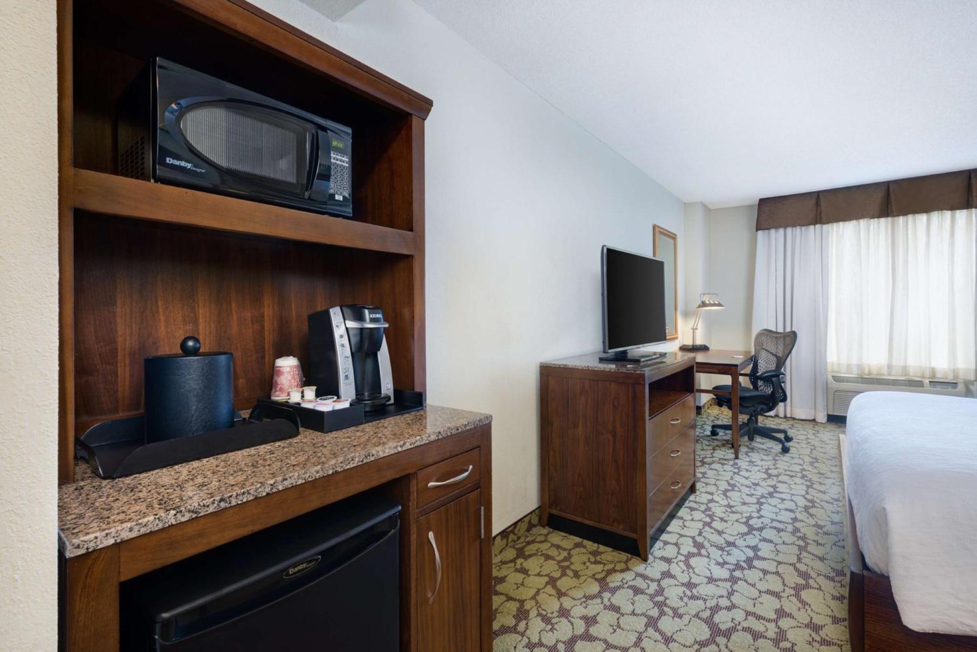 Hilton Garden Inn Atlanta North/Alpharetta Buitenkant foto