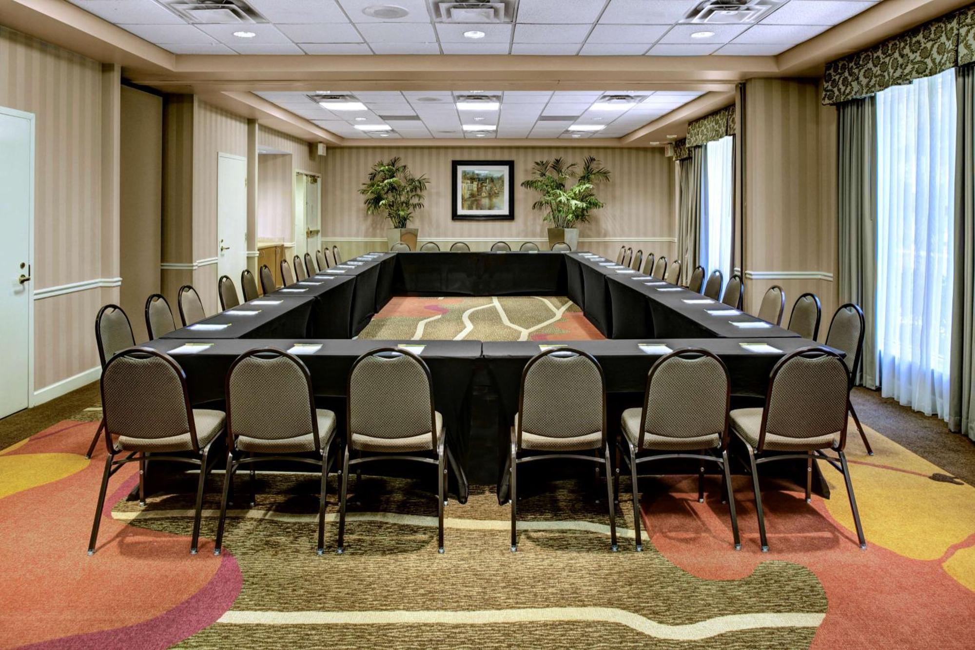 Hilton Garden Inn Atlanta North/Alpharetta Buitenkant foto