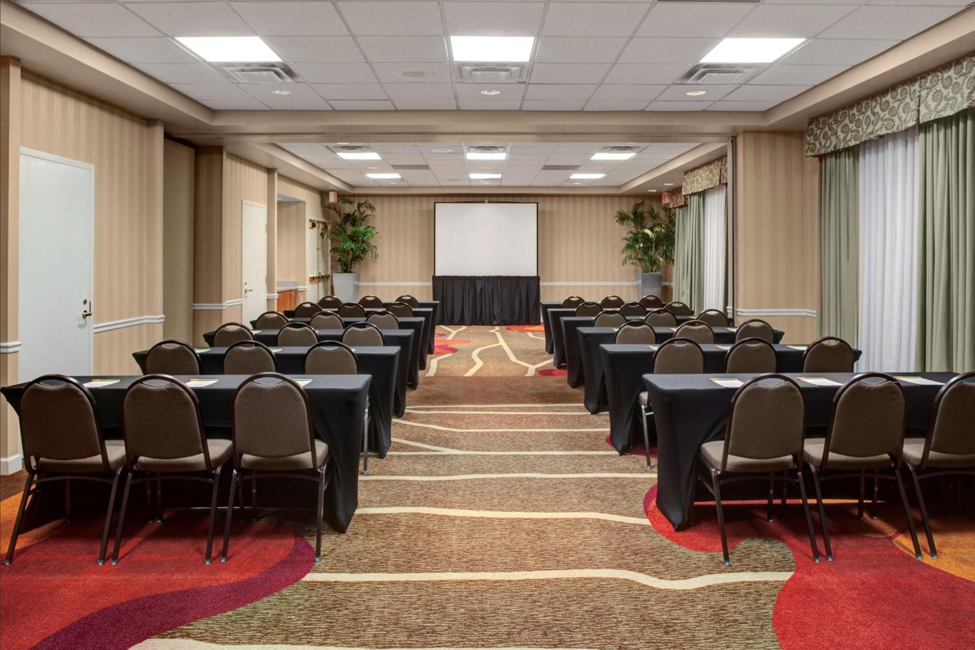 Hilton Garden Inn Atlanta North/Alpharetta Buitenkant foto